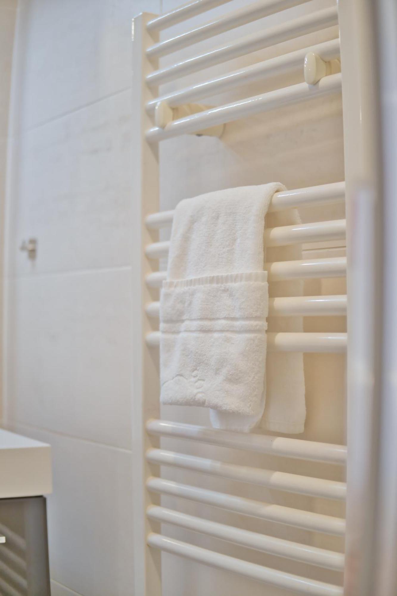 ランスLe Boulingrinアパートメント エクステリア 写真
